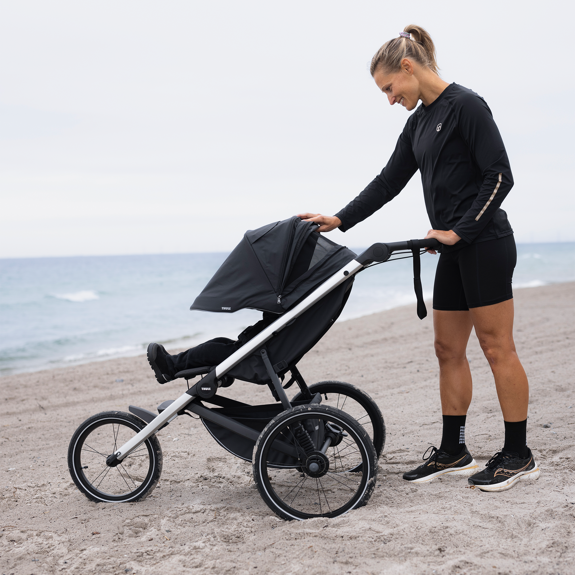 Thule Glide 3 Jogging Stroller ( Pre Order > Mid December) - Tiny Tots Baby Store