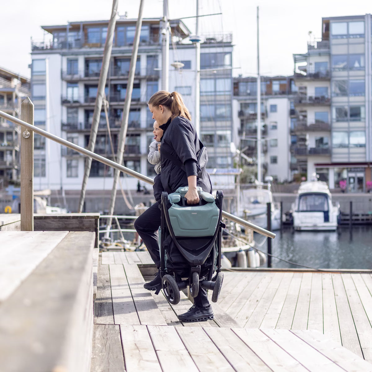 Thule Spring 2- BLACK