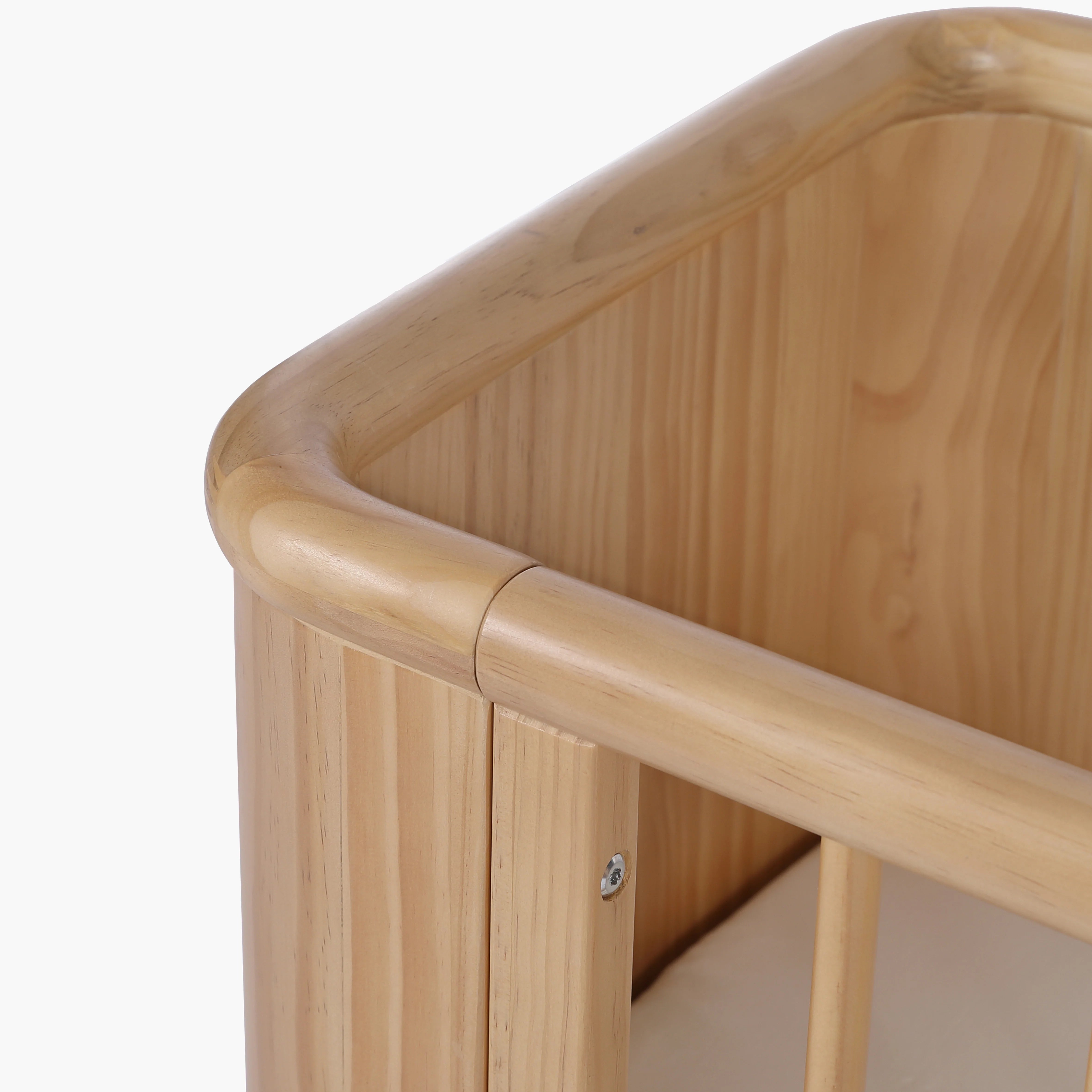Seena Willow bassinet and mattress