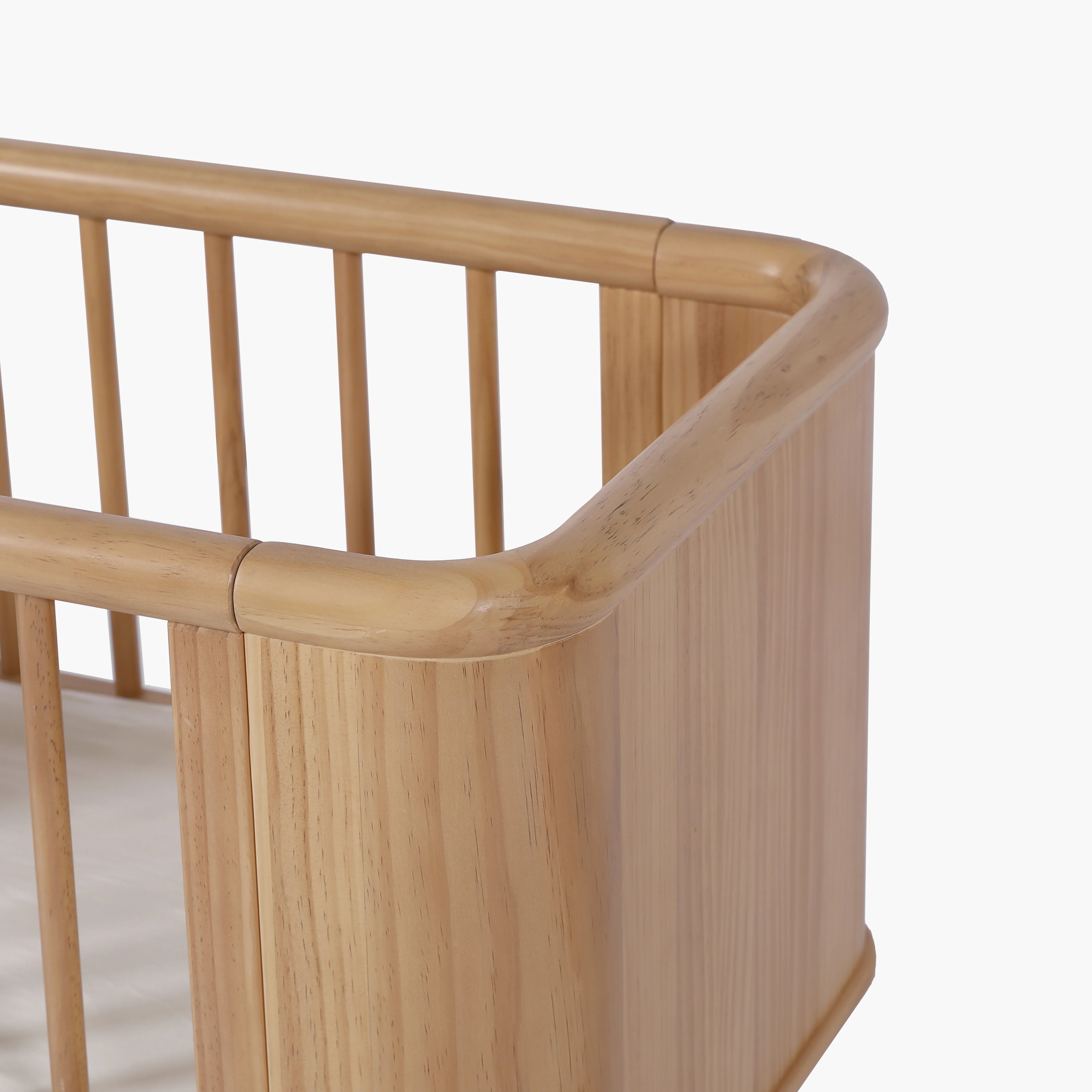 Seena Willow bassinet and mattress