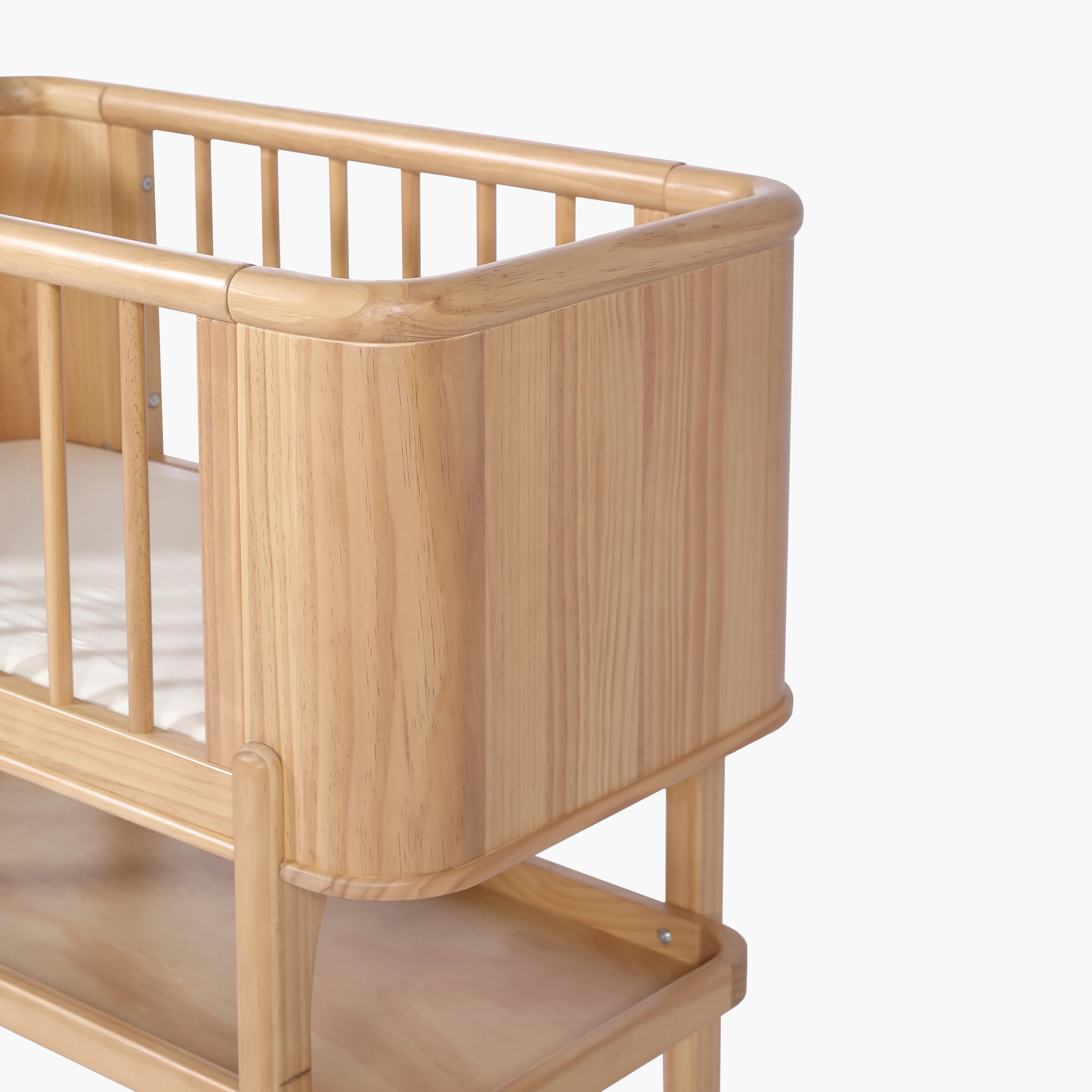 Seena Willow bassinet and mattress
