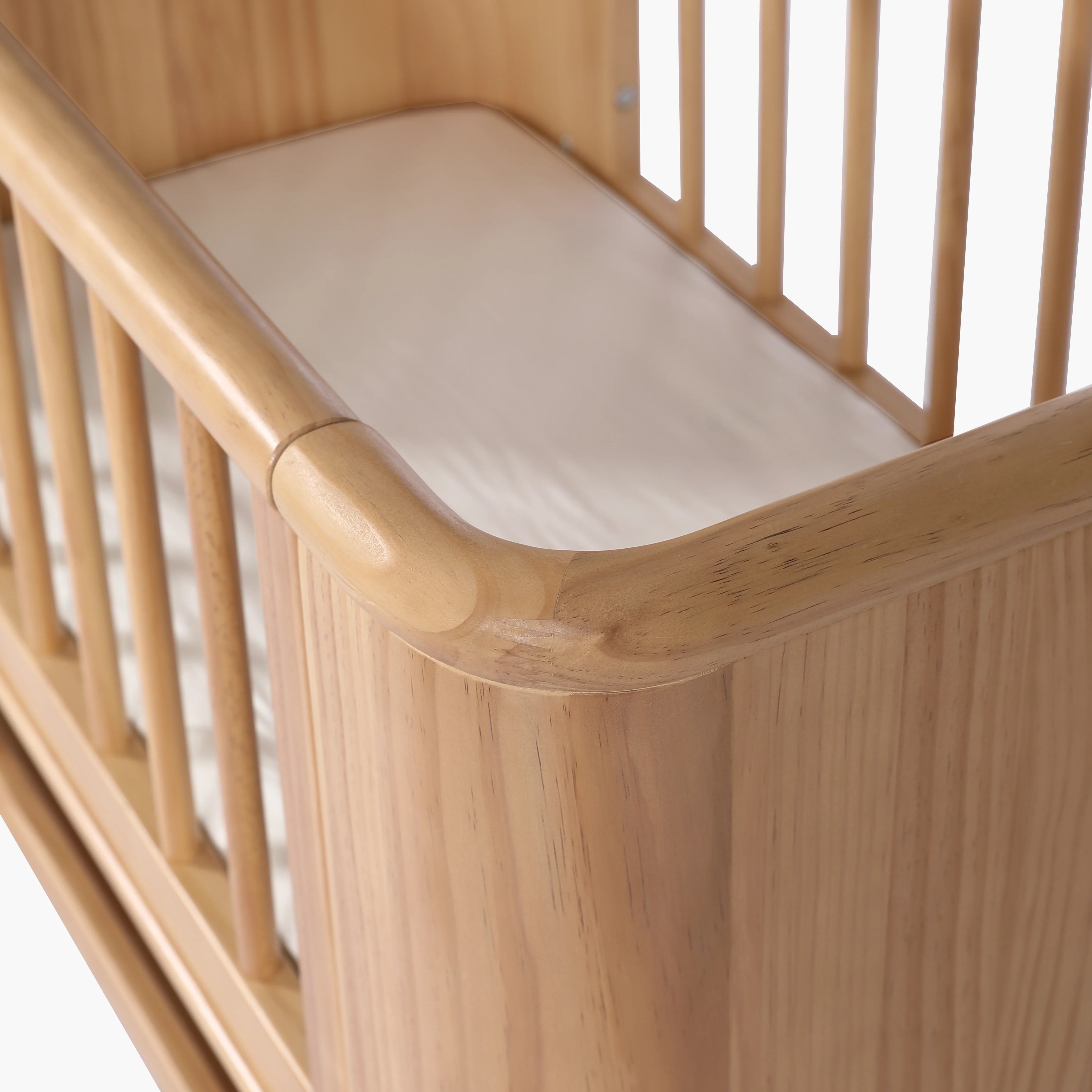 Seena Willow bassinet and mattress
