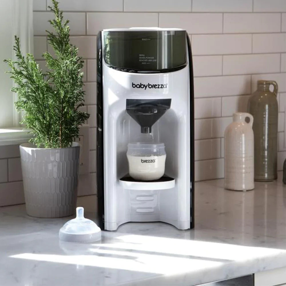 Baby Brezza Formula Pro Advanced maker for easy, quick Toshi Baby formula prep