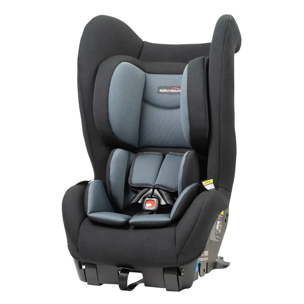 Black and gray Britax Safe-n-Sound Safeguard II rear facing child safety seat for baby strollers