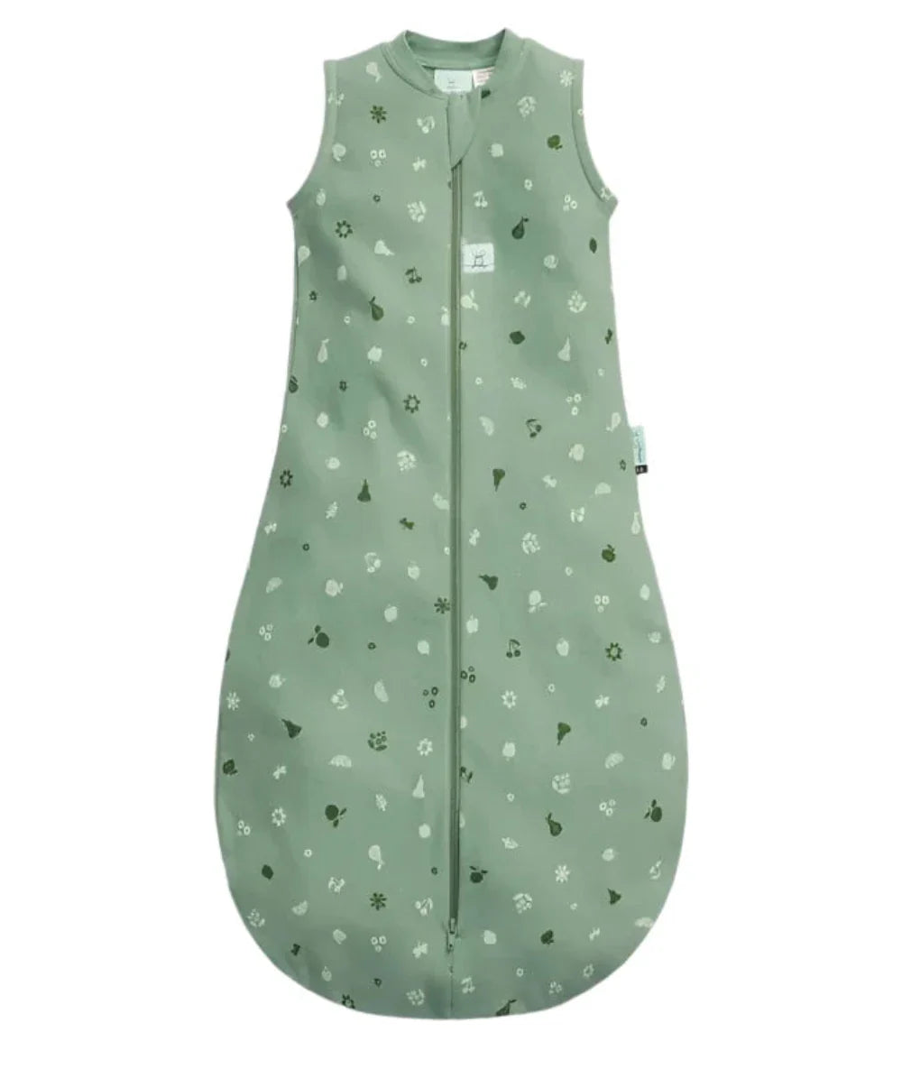 Green patterned jersey sleeping bag for Toshi Baby, perfect for cozy naps and baby strollers