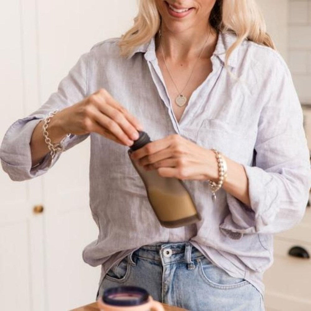 Reusable silicone milk storage bottle from Toshi Baby with Haakaa Silicone Milk design