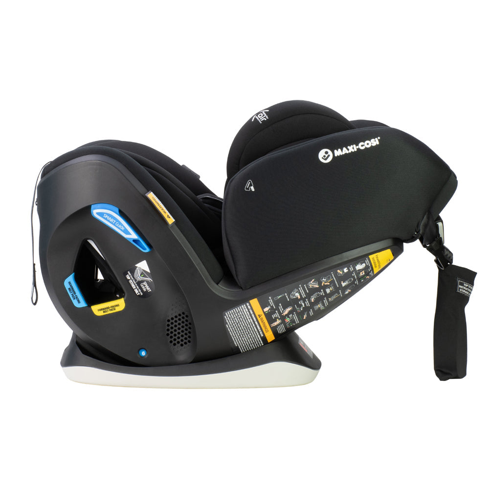 Black Maxi Cosi Pria LX convertible car seat for babies, perfect for baby strollers