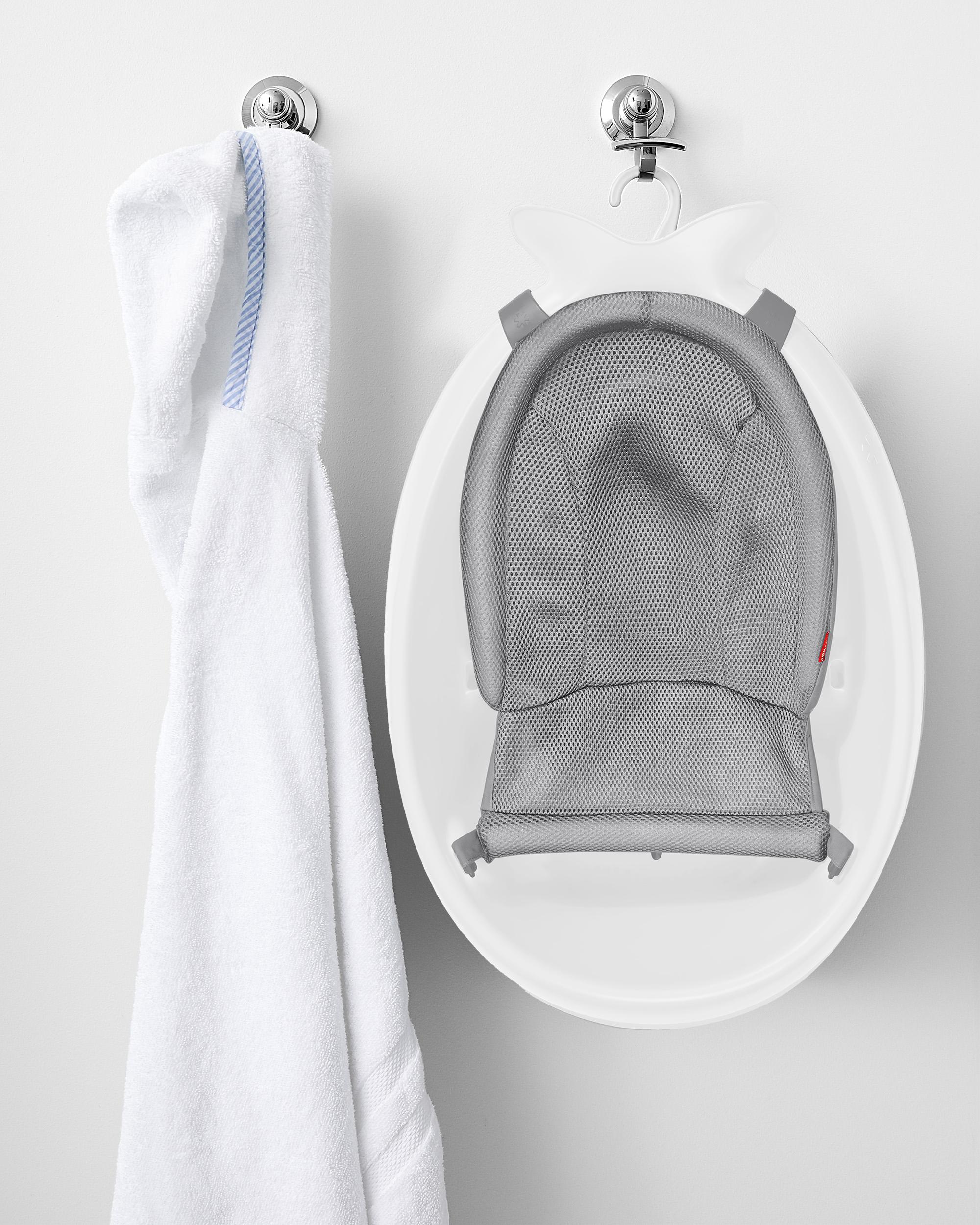Gray mesh baby bather in Skip Hop Moby Smart Sling Stage Tub for Toshi Baby