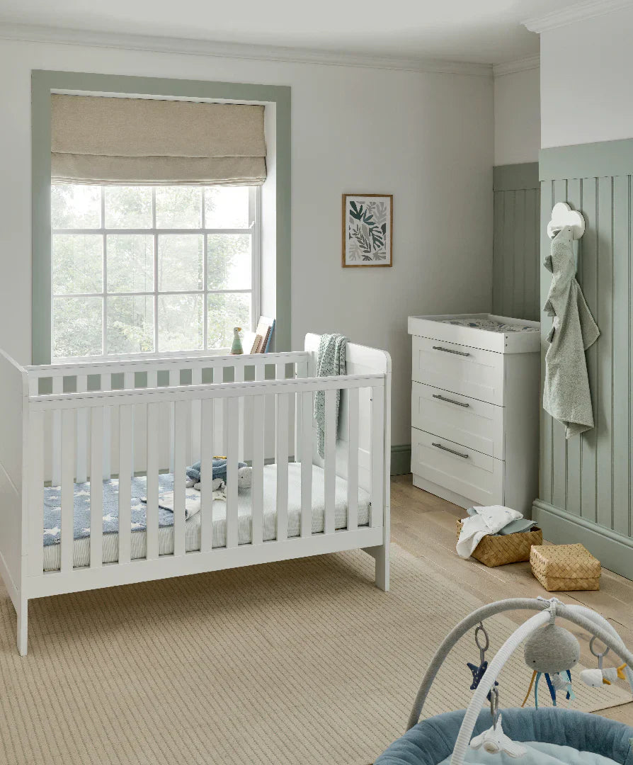 White baby crib from Mamas & Papas Hampden 5 Piece Set with Hampden dresser changer