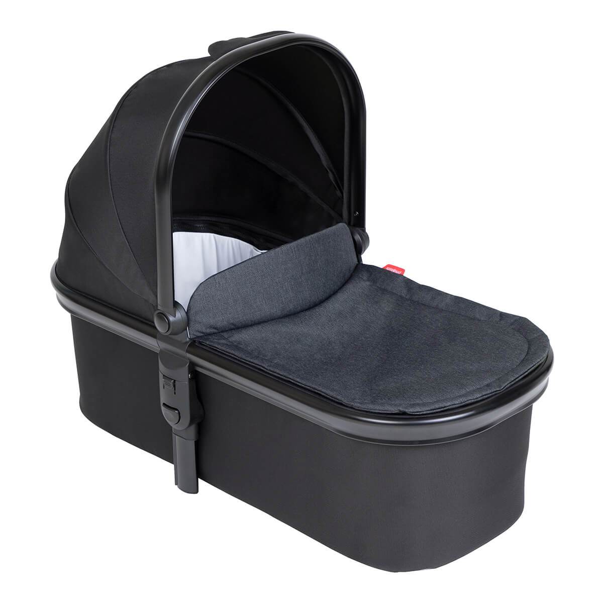 Black baby bassinet from Phil&Teds Snug Carrycot perfect for baby strollers