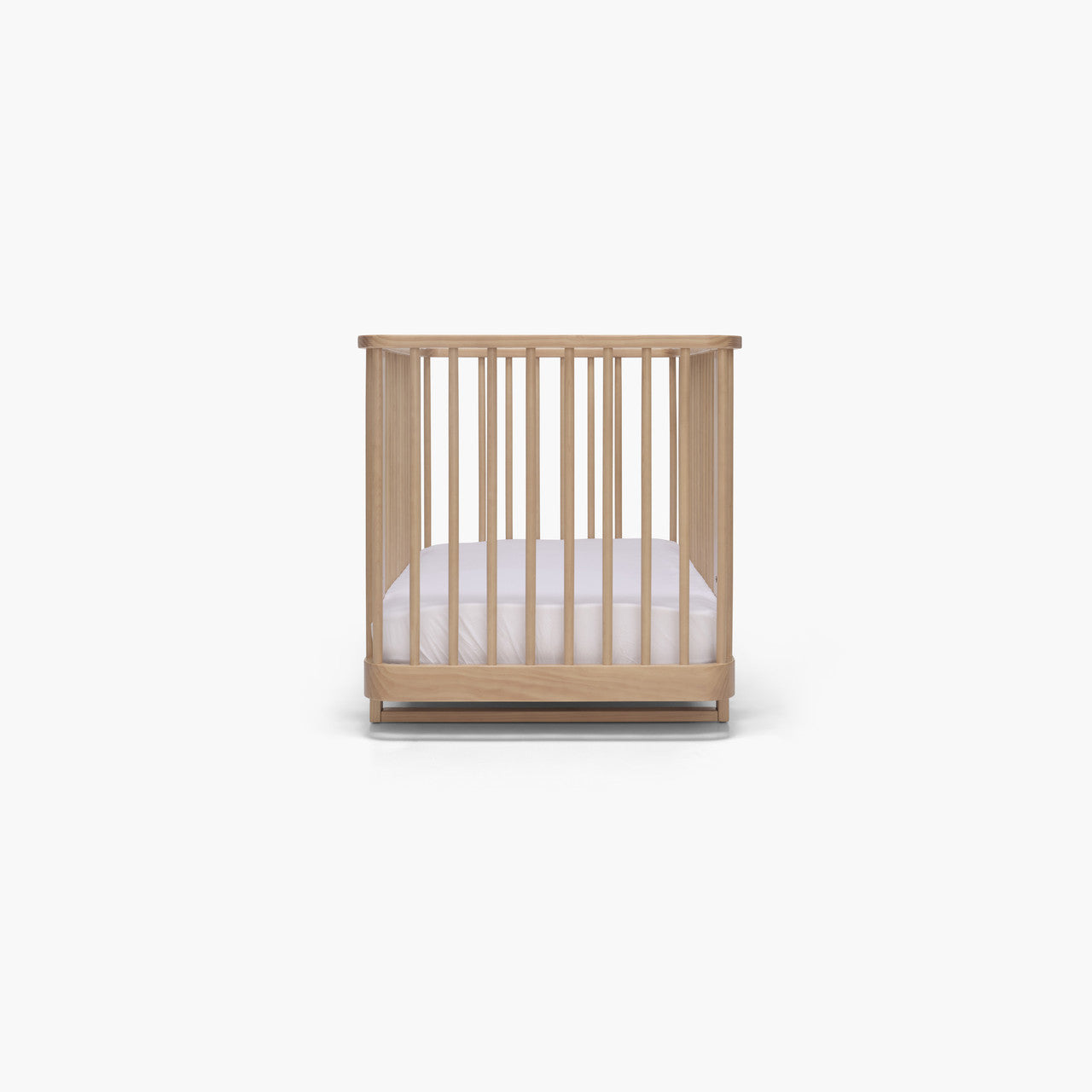 Wooden baby crib with mattress from Tasman Eco Pisa Toshi Baby free standard mattress package