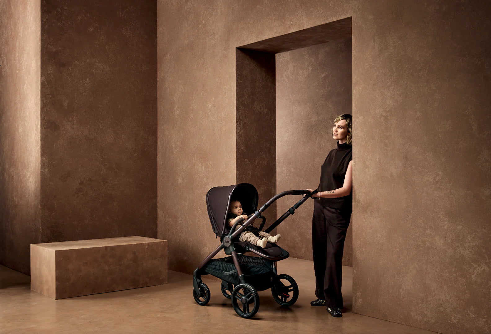 Mamas & Papas Ocarro2 All -Terrain Pram Bundle - Americano | $50 Gift Pack Limited Offer* (Copy)