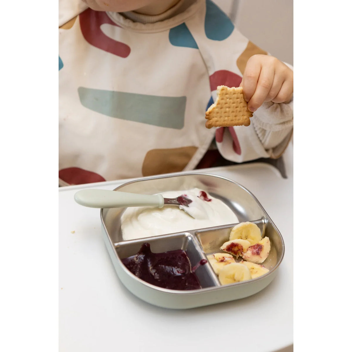 Beaba Stainless Steel Divided Plate - Misty Green