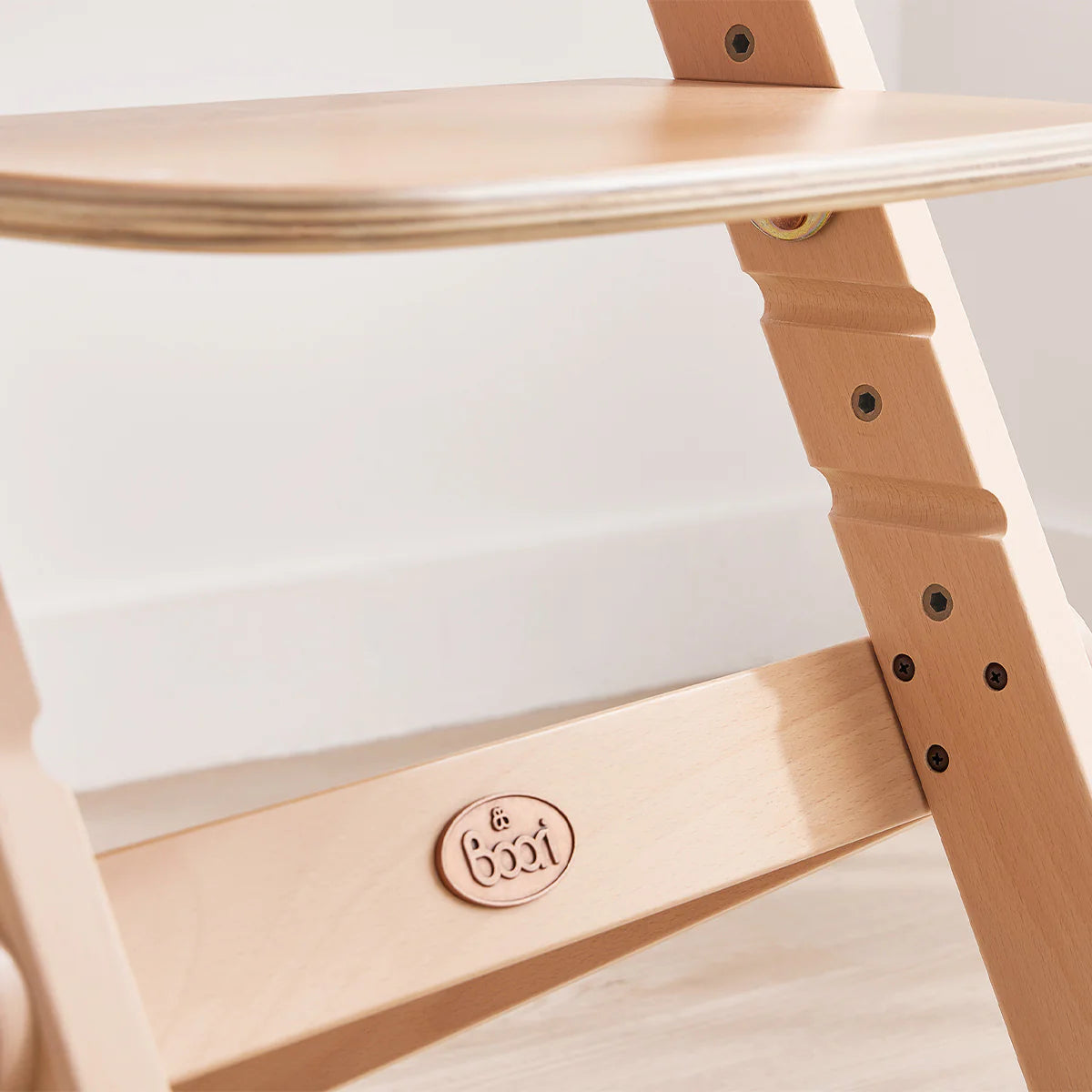 Boori Neat High Chair V22 Complete Set