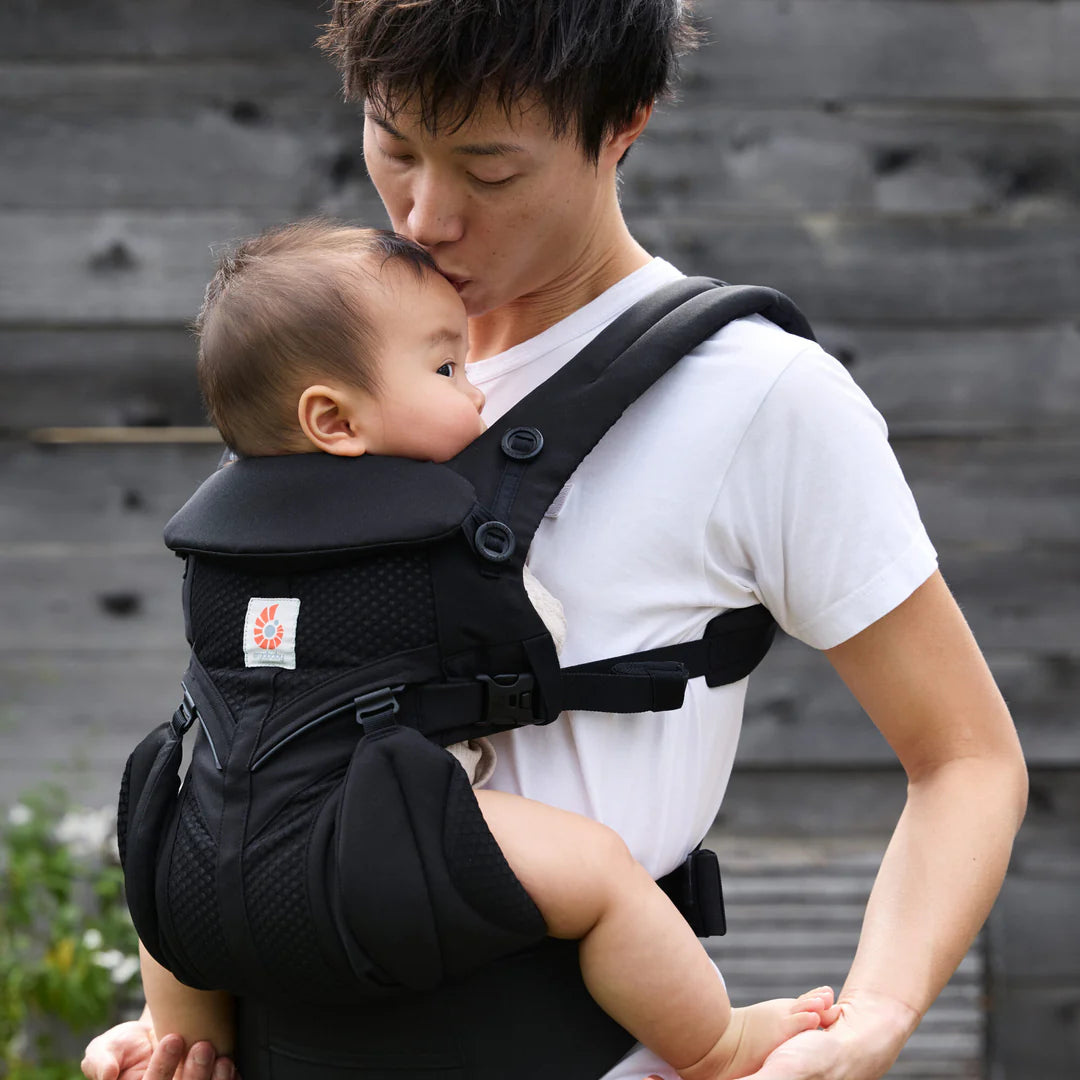 Ergobaby Omni 'Classic' Mesh Baby Carrier - ONYX BLACK