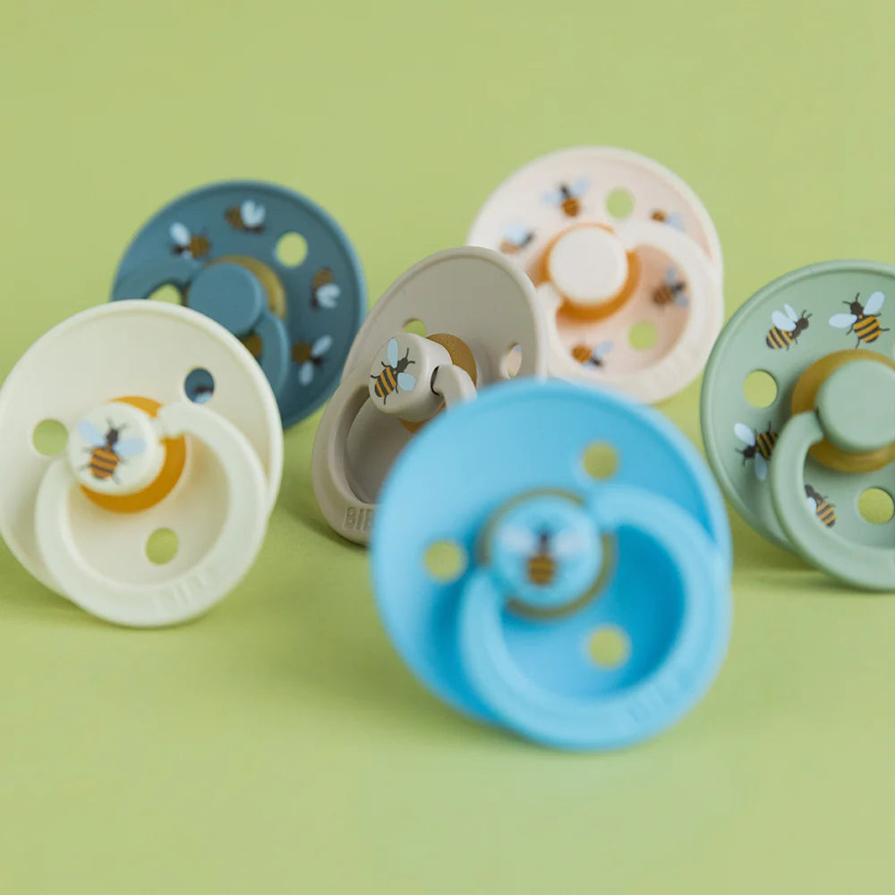 BIBS STUDIO Colour Dummies 2 Pack Bumblebee - Mushroom/Sage