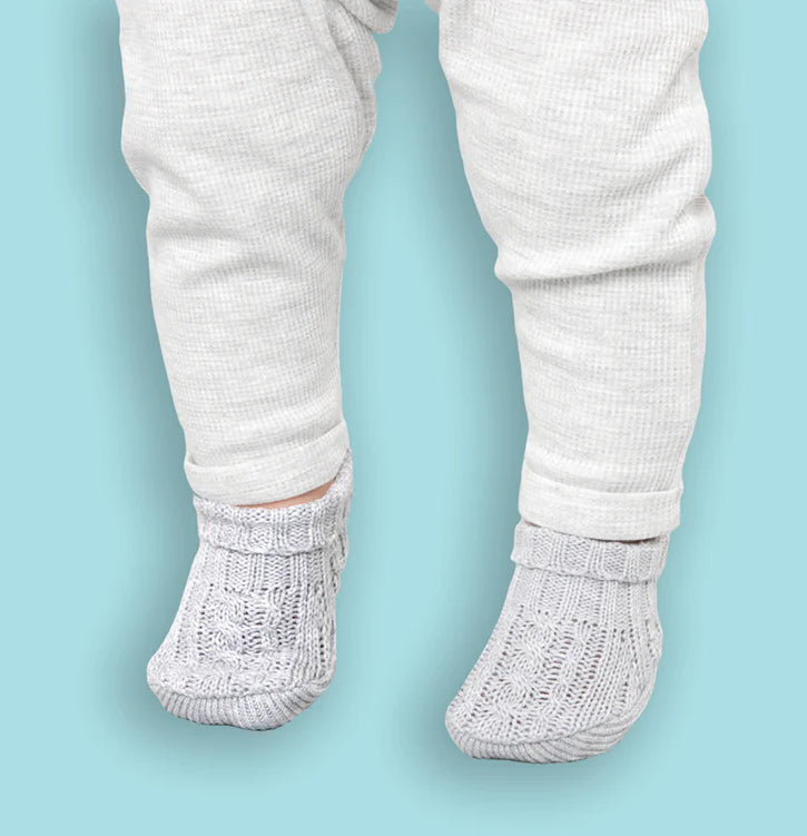 Playette Cable Knitted Booties - White - 0-6 months