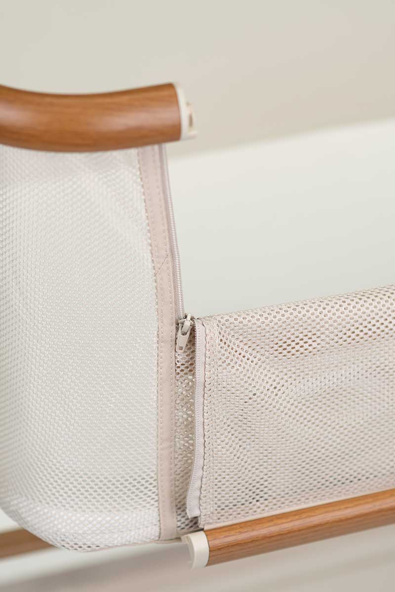 COCOON Breeze bedside bassinet