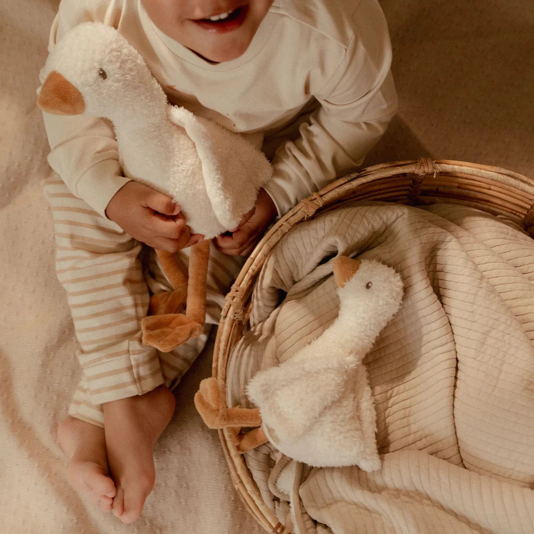 Little Dutch Cuddle Goose 17cm | ETA April