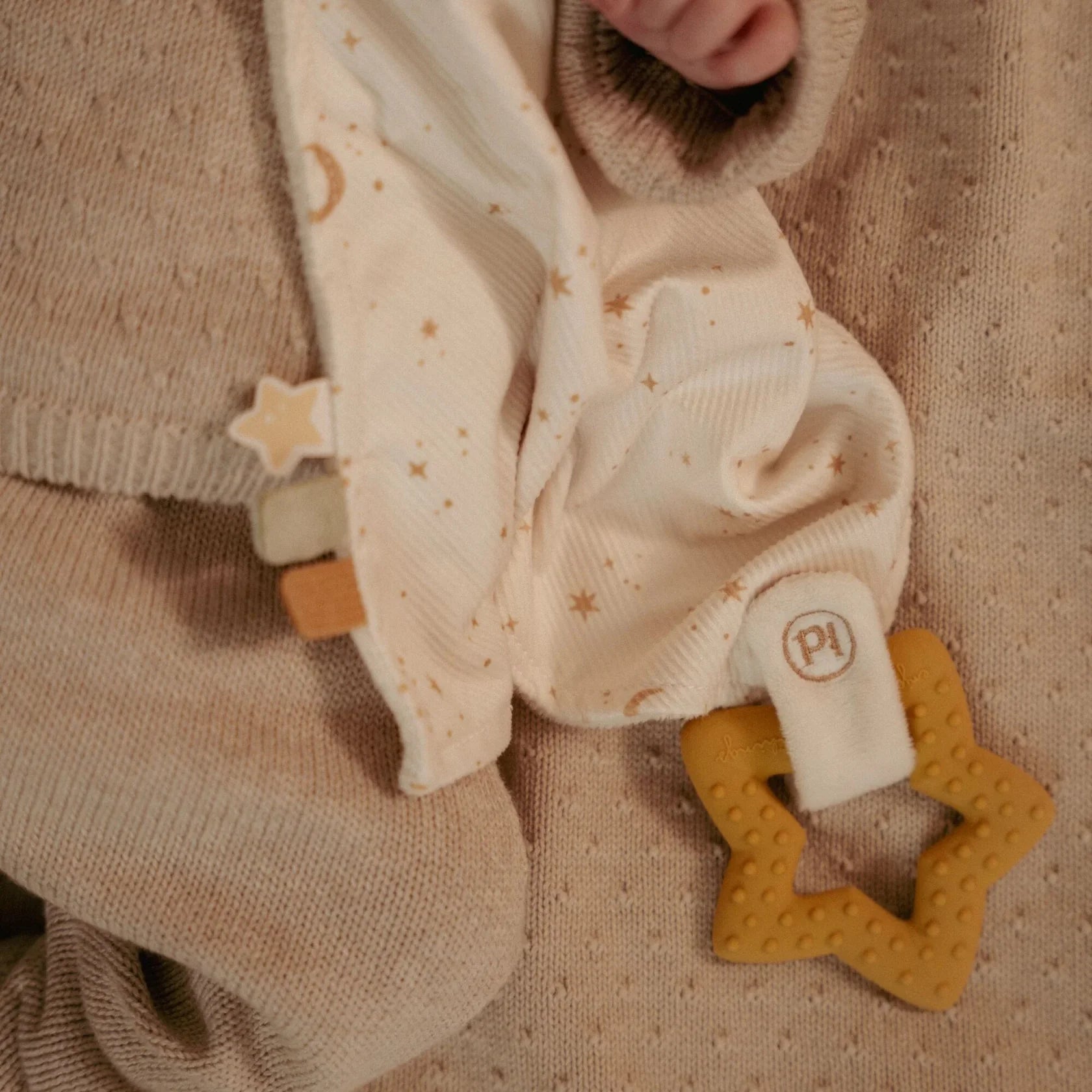 Little Dutch Cuddle Cloth - Baby Goose With Teething Ring