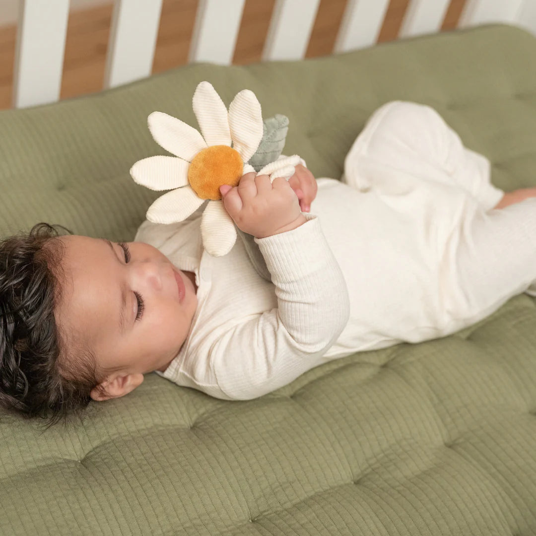 Little Farm Rattle Flower - Tiny Tots Baby Store