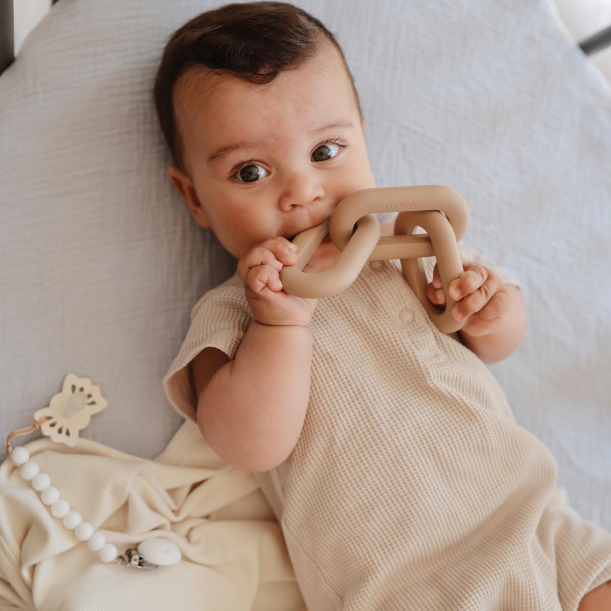 Mushie Links Teether - Tiny Tots Baby Store