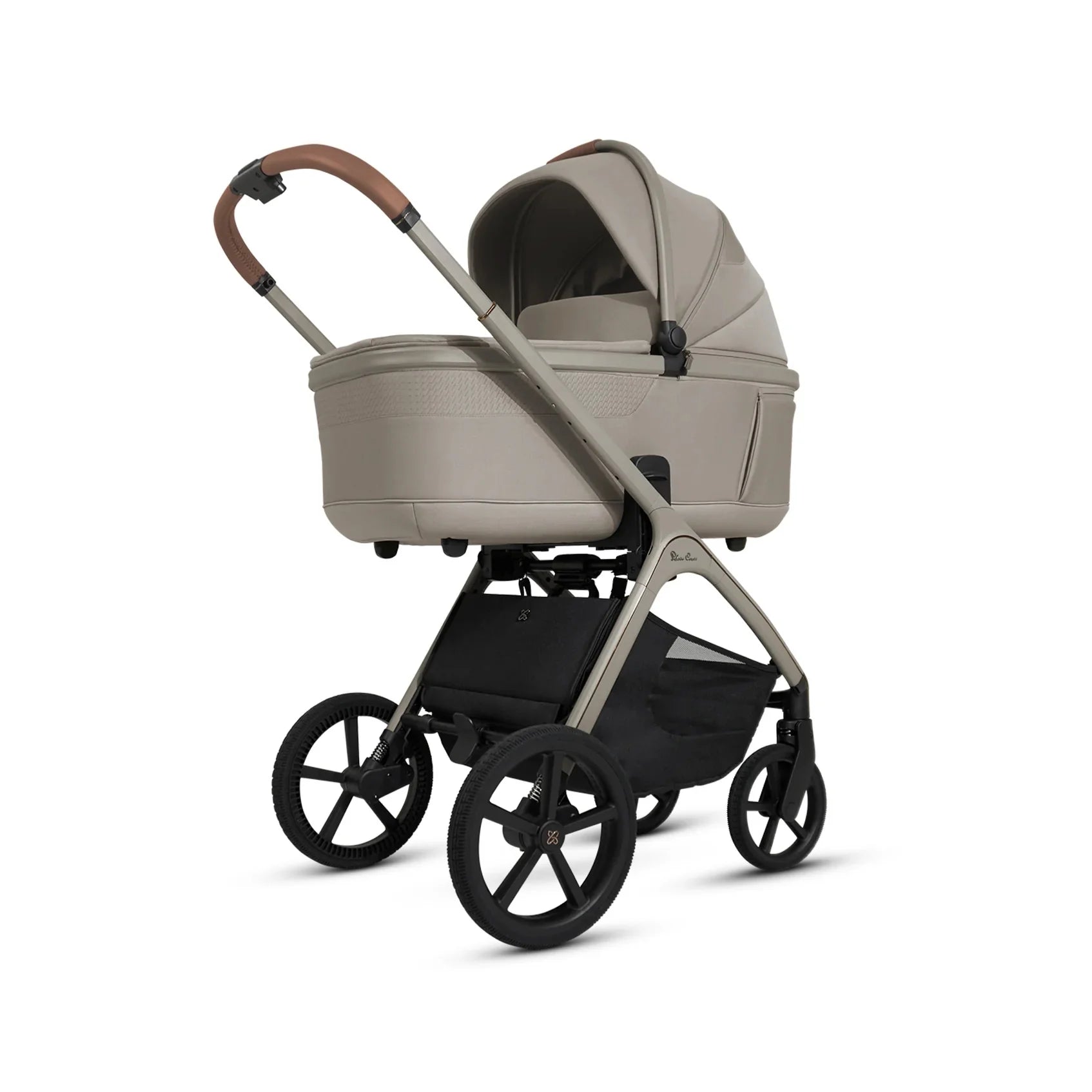 Silvercross Cove CHAMPAGNE with Carrycot | ETA Early DEC