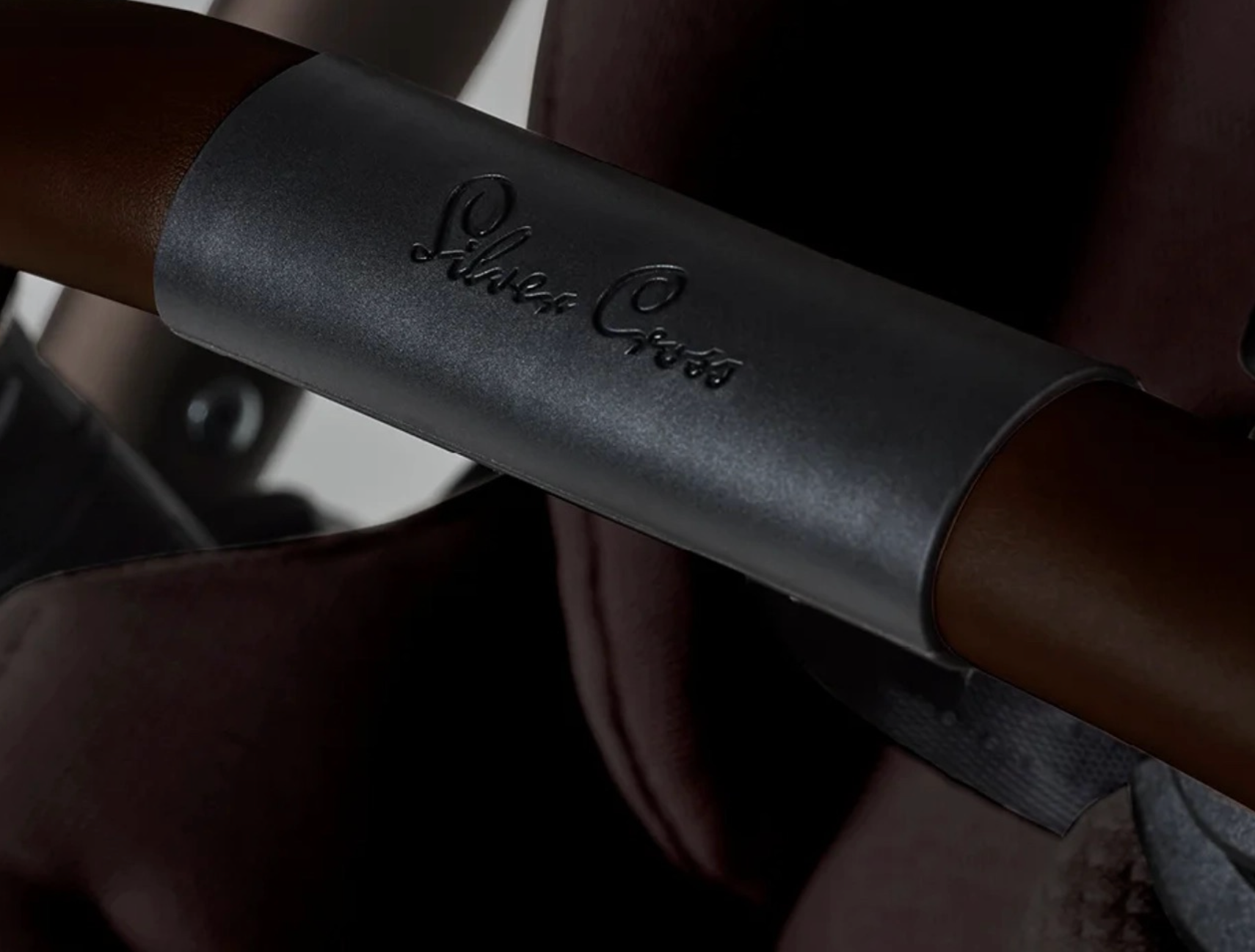 Silvercross Reef 2 Special Edition Ganache with Carrycot (6 Piece) | FREE Phone Holder | ETA April