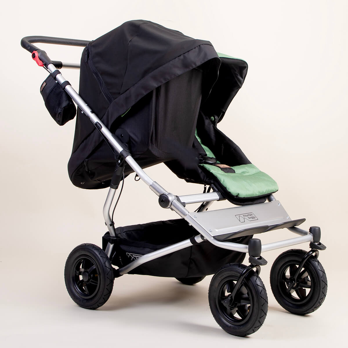 Mountain Buggy carrycot plus™ sun UV mesh & blackout cover set for v4 duet™