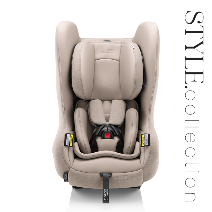Britax Safe n Sound B-Compaq Style Convertible Car Seat FREE Munchkin Mirror