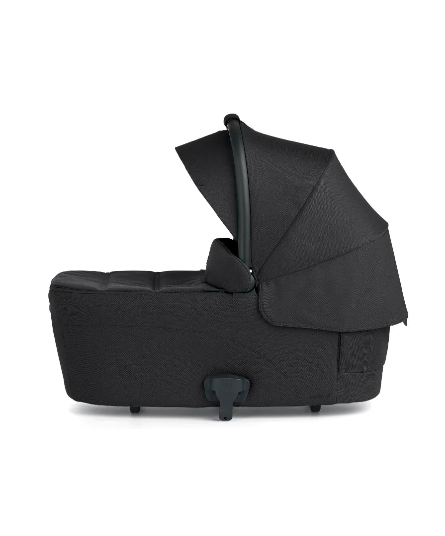 Mamas & Papas Ocarro2 All -Terrain Pram Bundle - Eclipse Black 