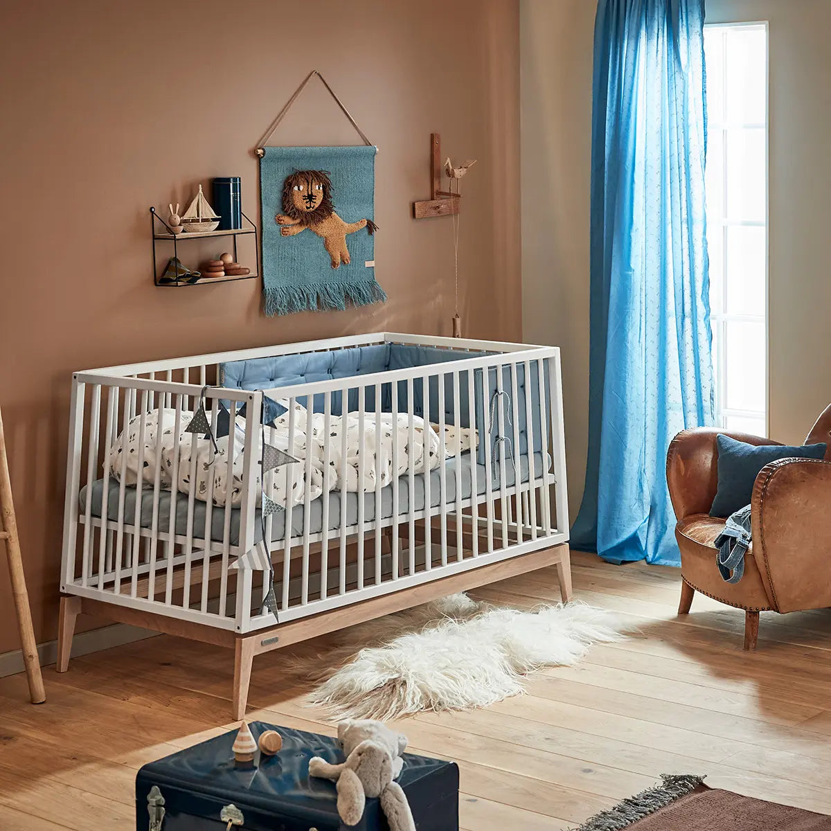 Leander Luna Cot 120 x 60 and Mattress Package