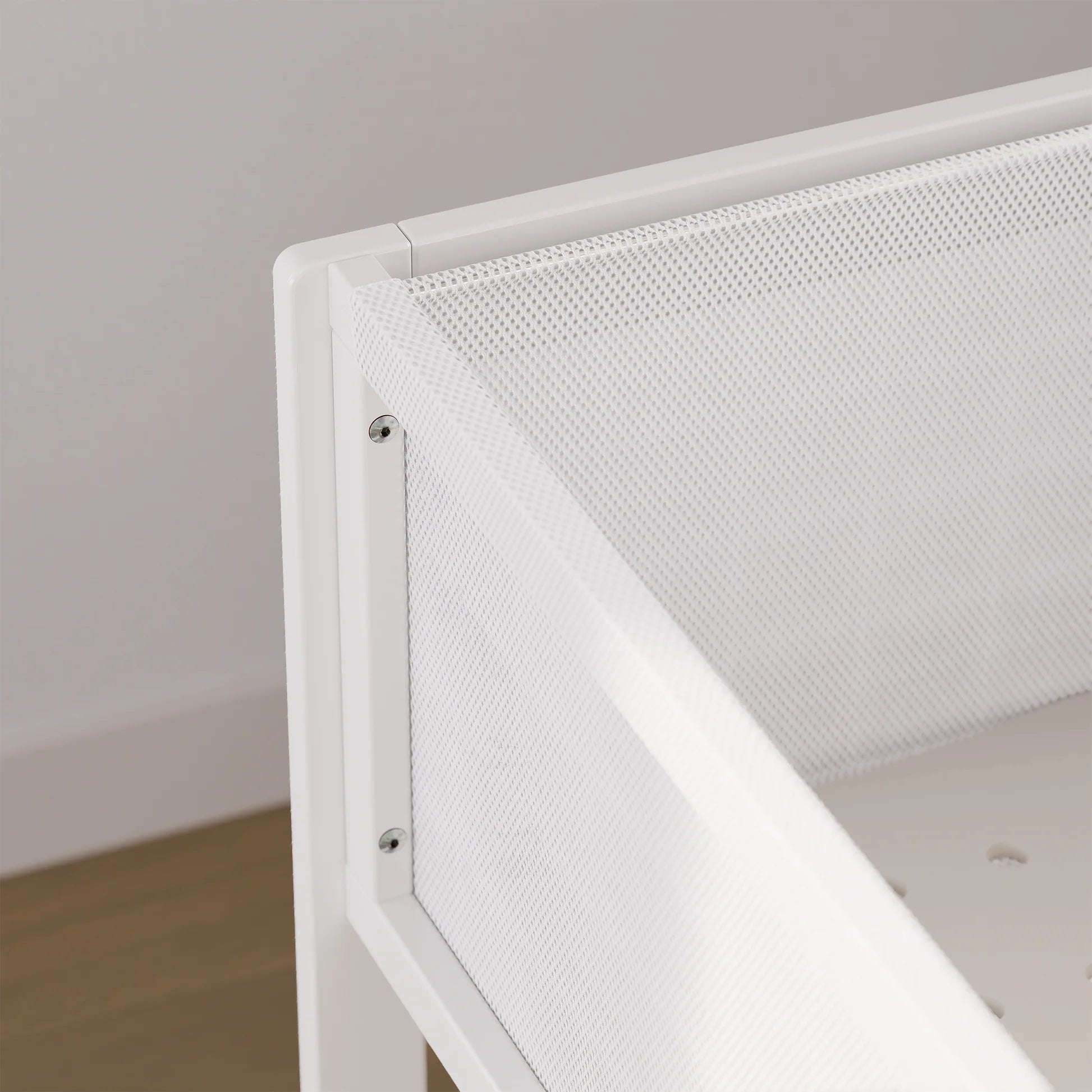 Boori Tidy Bassinet/Change Table - 2 in 1