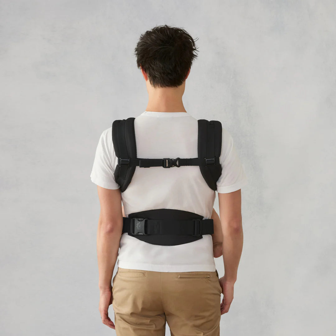 Ergobaby Omni 'Classic' Mesh Baby Carrier - ONYX BLACK