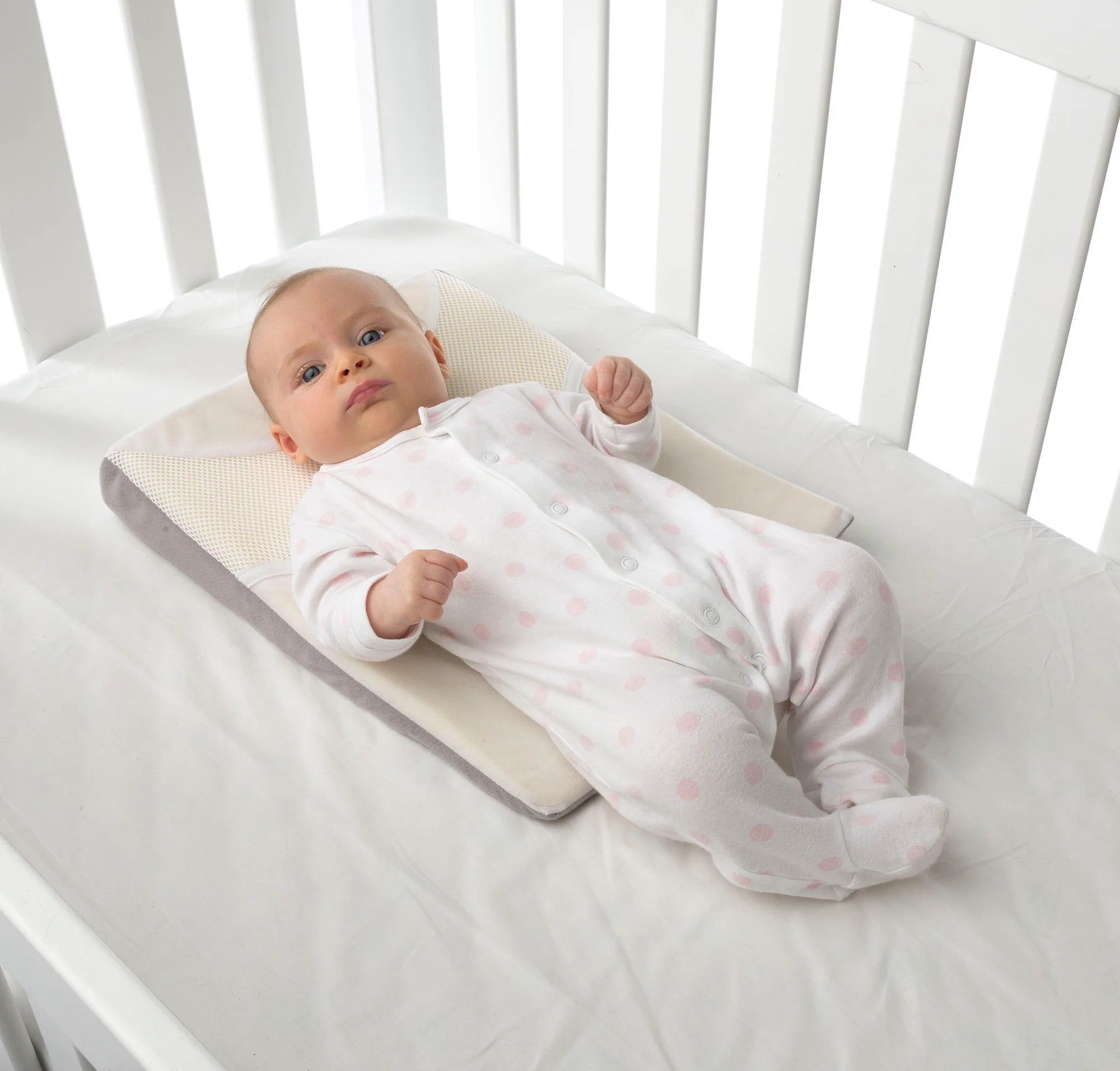 Babystudio Baby Sleep Positioner with Adjustable Elevated Wedge 