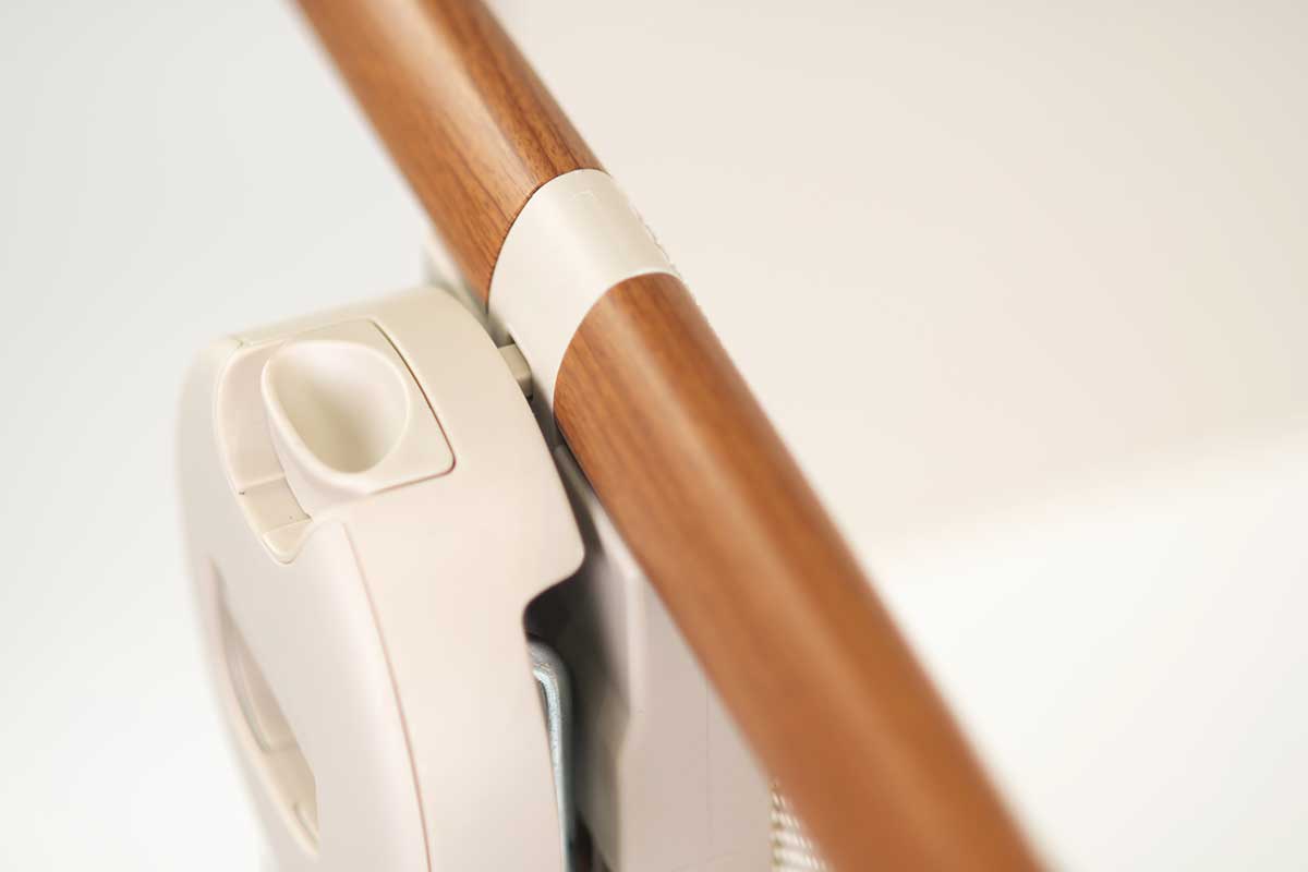 COCOON Breeze bedside bassinet 