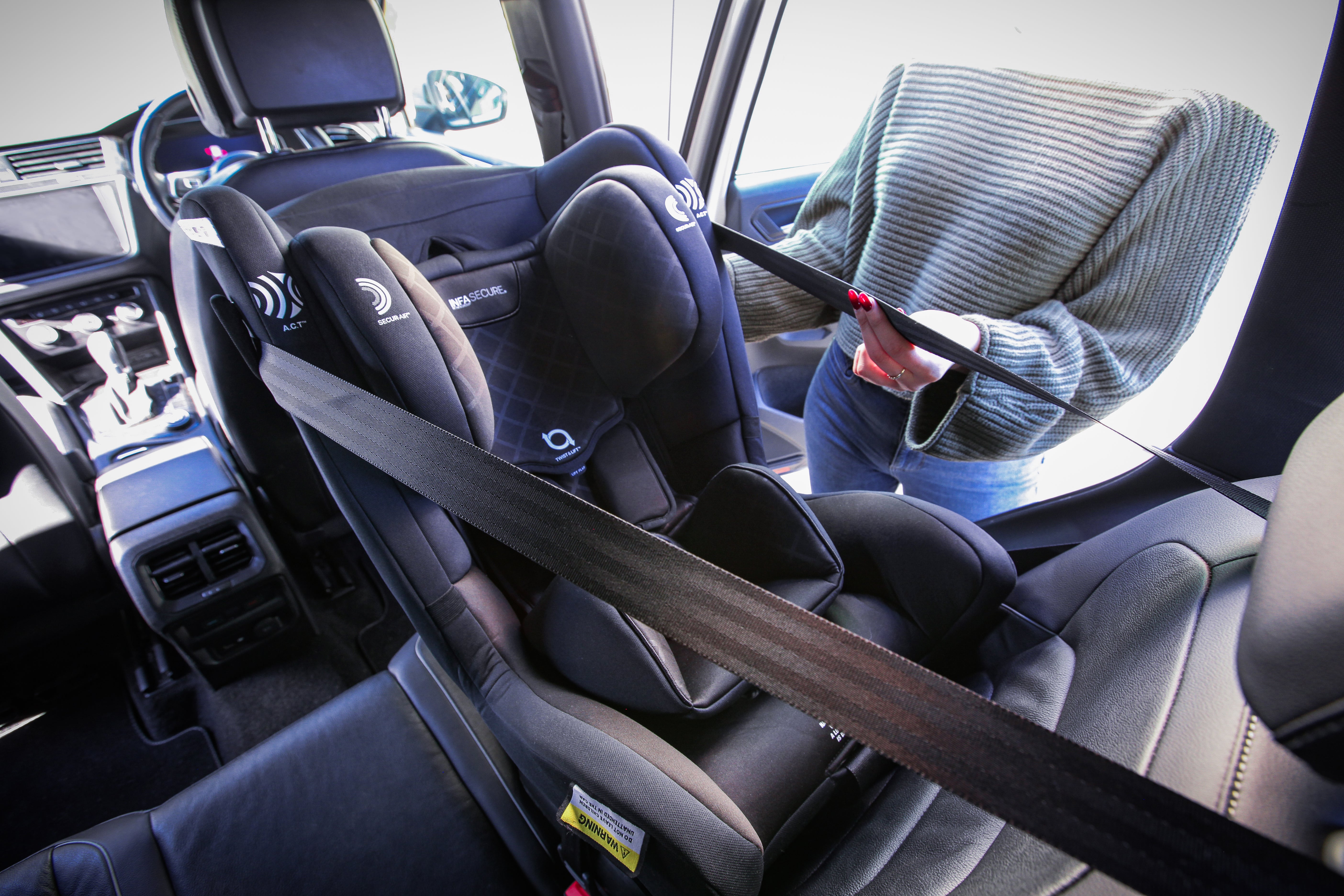 InfaSecure Grandeur Onyx Convertible Car Seat