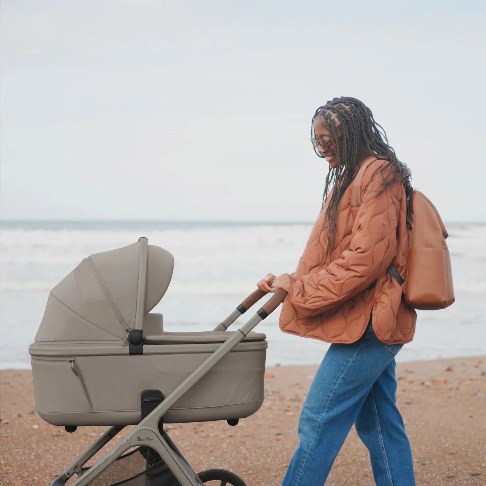 Silvercross Cove CHAMPAGNE with Carrycot | ETA Early DEC 