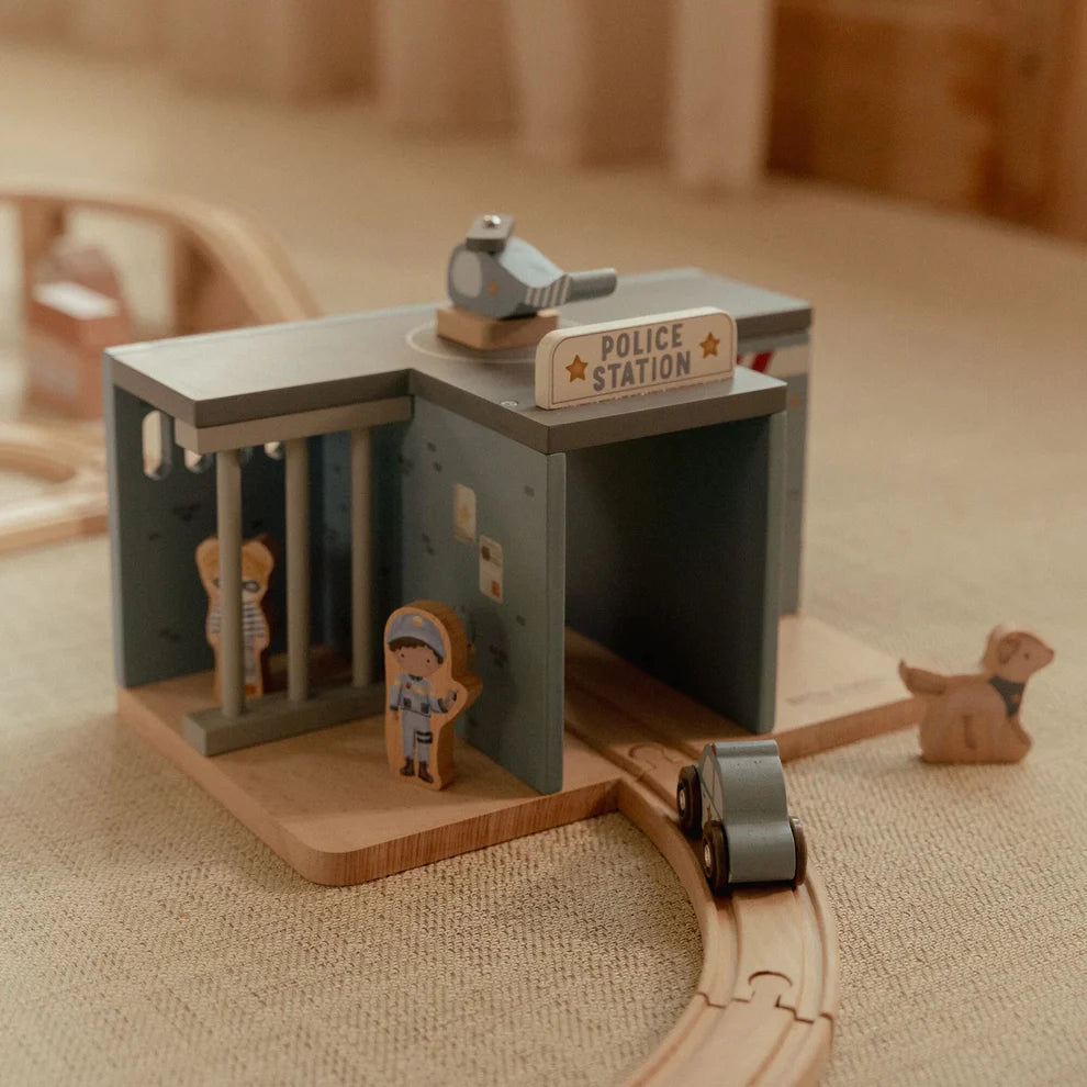 Little Dutch Wooden Police Station 