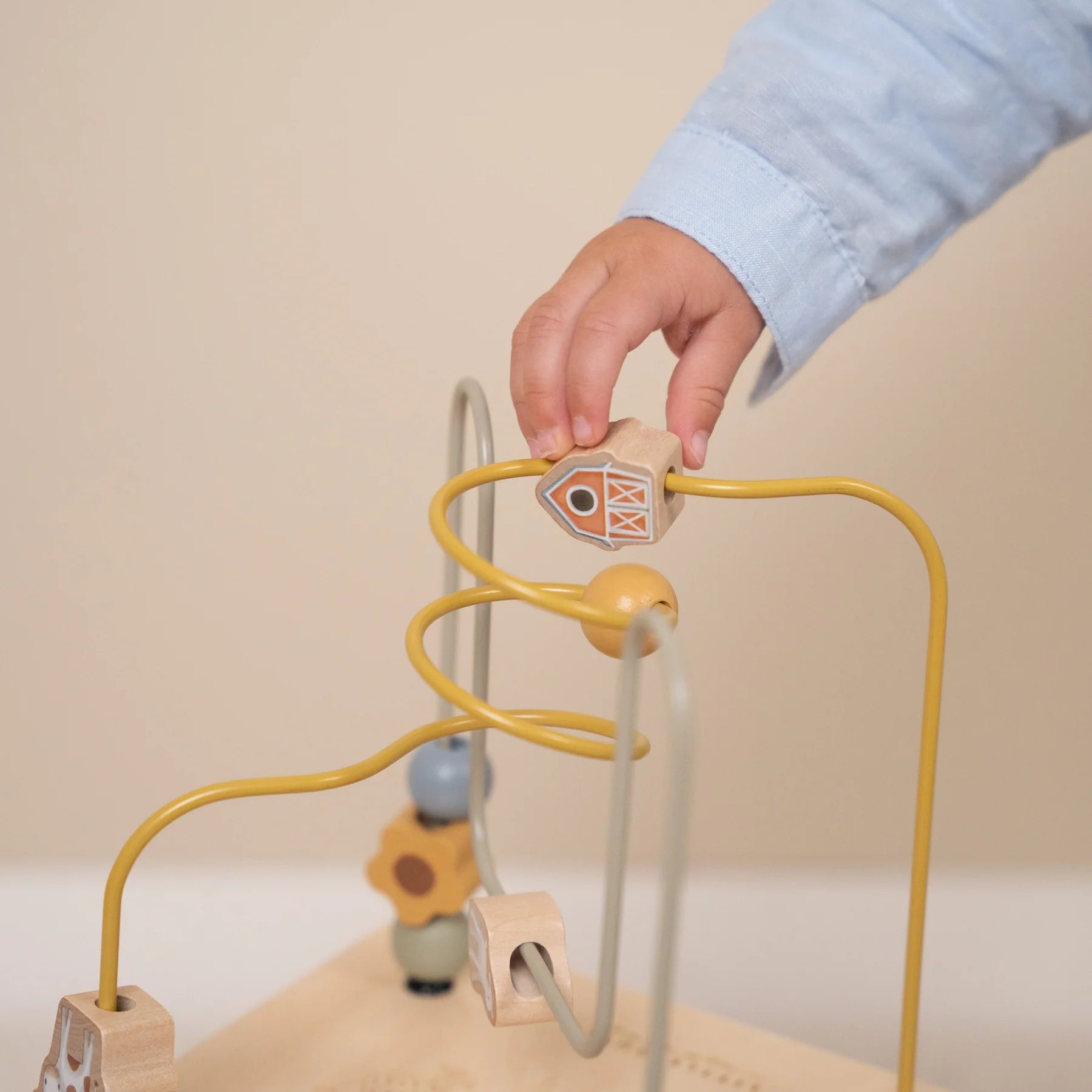 Little Dutch Little Farm Activity Cube 