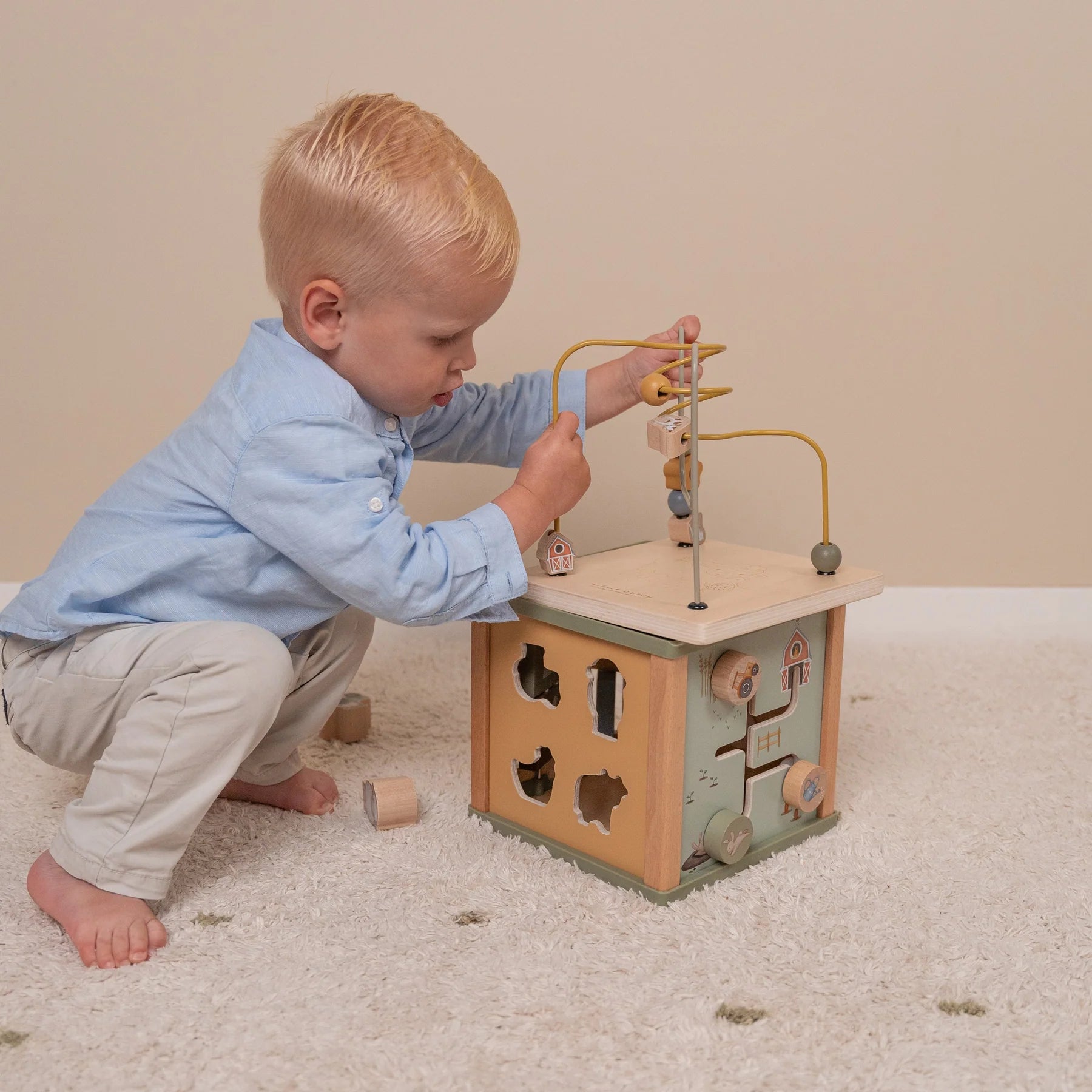 Little Dutch Little Farm Activity Cube 