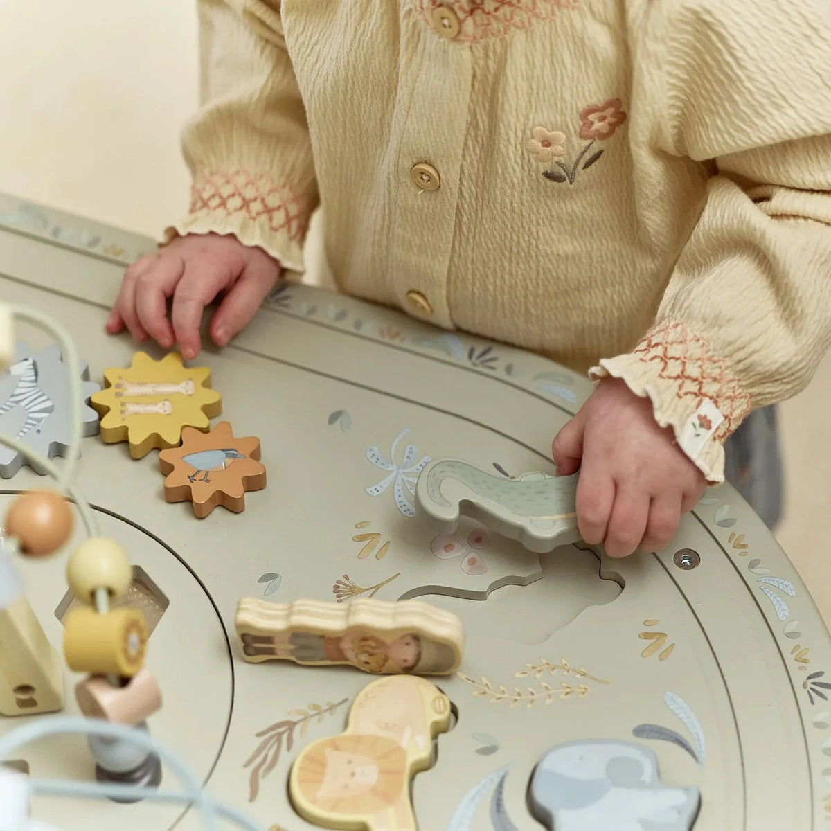 Little Dutch Safari Friends Activity Table XL