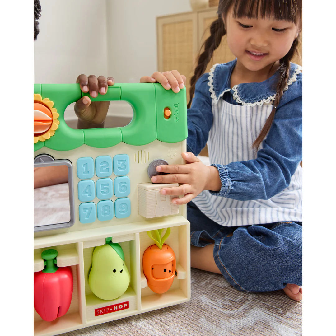 SKIP HOP FARMSTAND GROW ALONG 5-IN-1 ACTIVITY WALKER 
