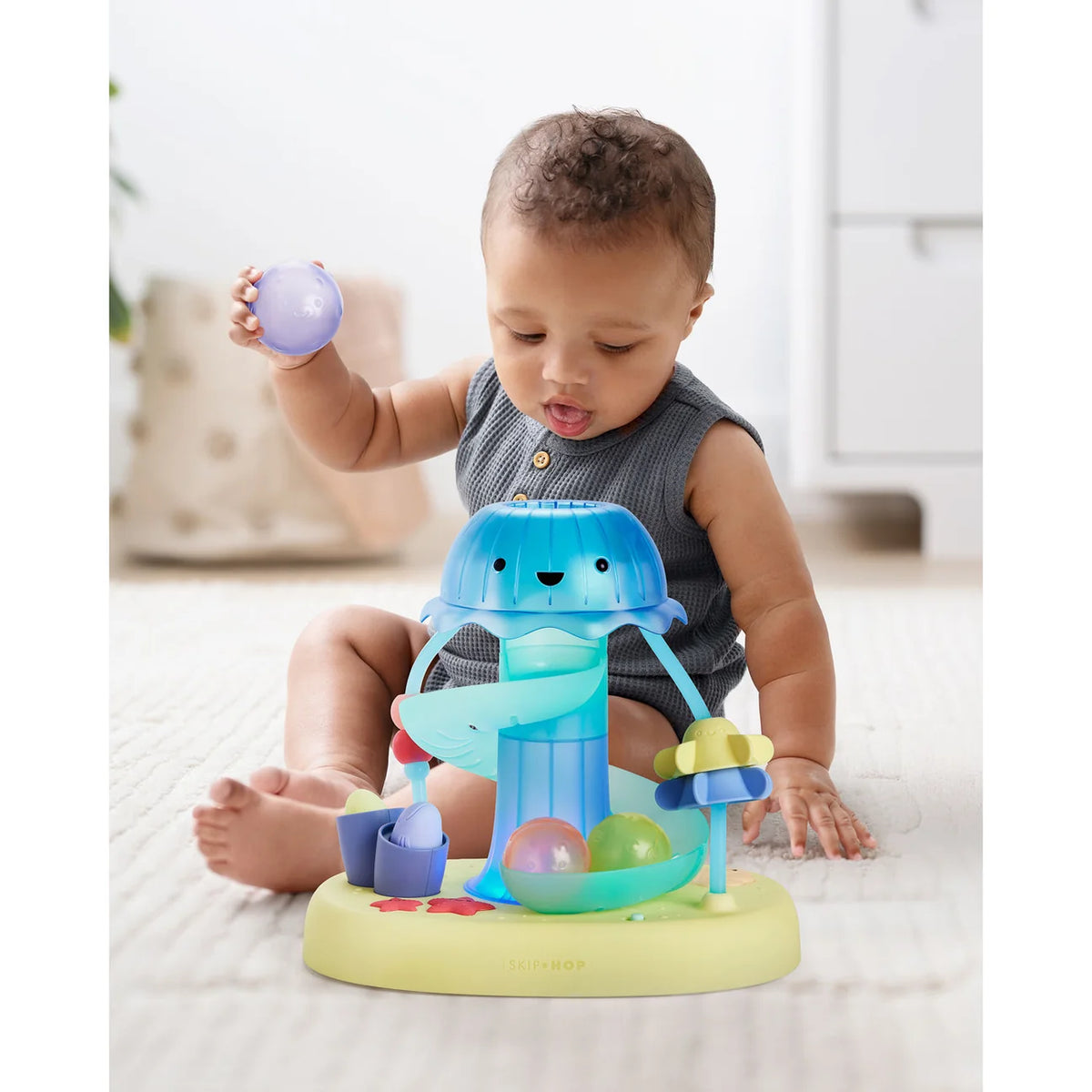Skip Hop Seascape Musical Activity Ball Drop