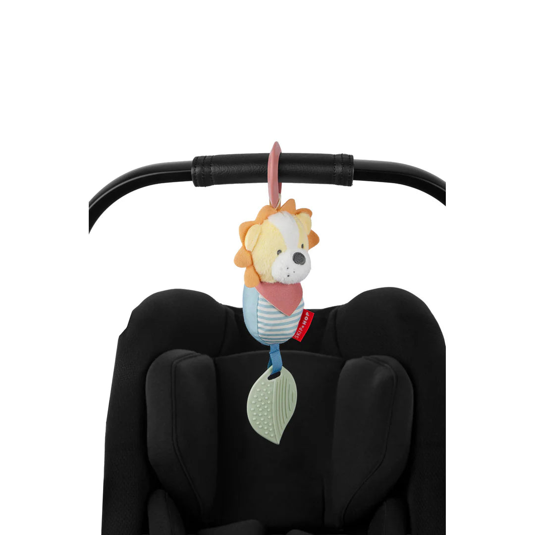 SKIP HOP BANDANA BUDDIES CHIME & TEETHE TOY - LION 