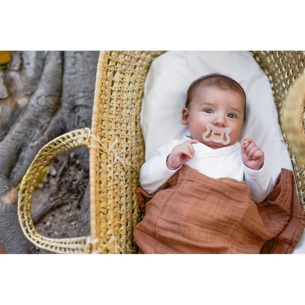 Suavinex Zero Zero Physiological Silicone Soother 0-6 Months
