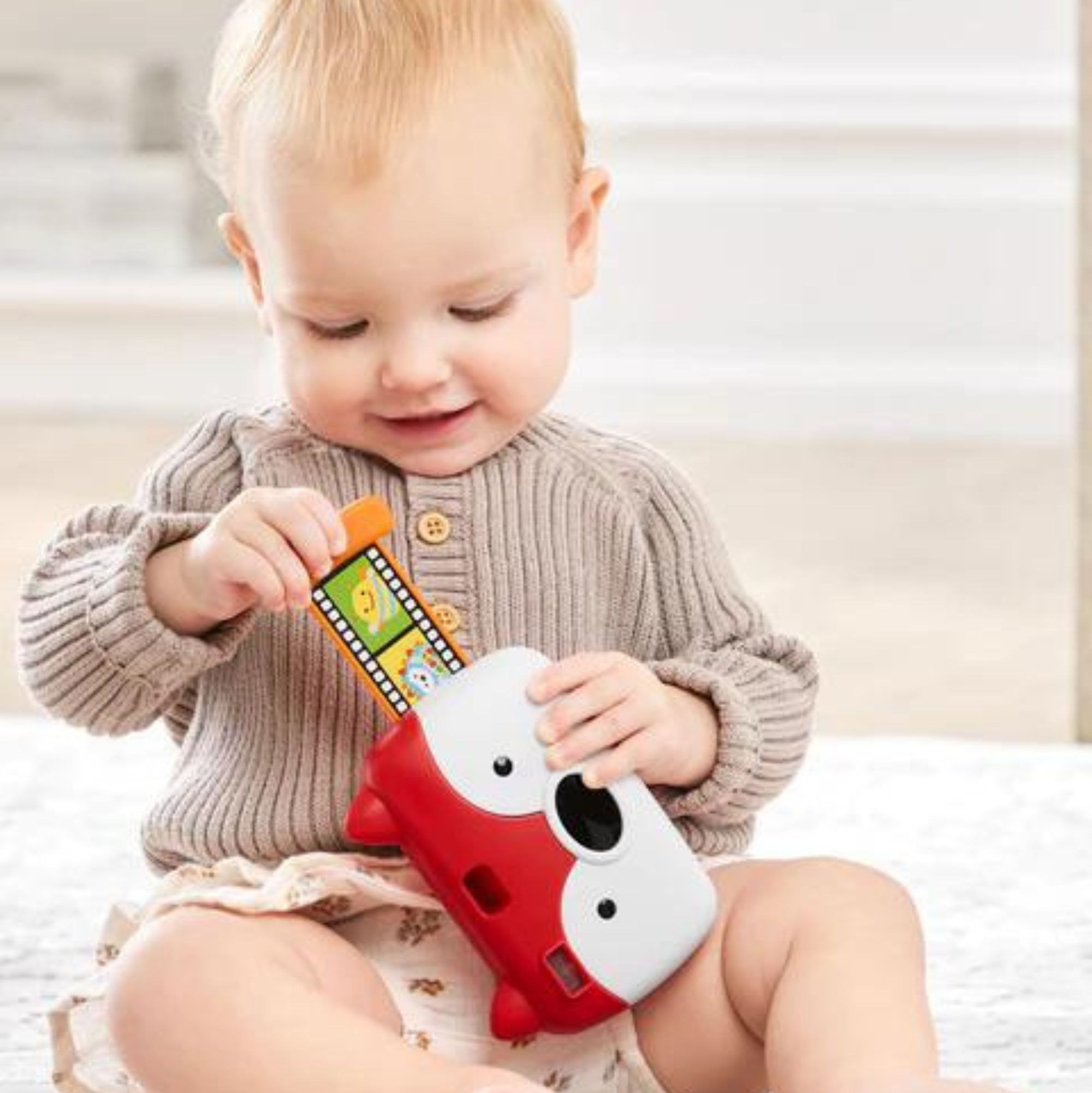 Skip Hop Explore & More Fox Camera Toy - Tiny Tots Baby Store 