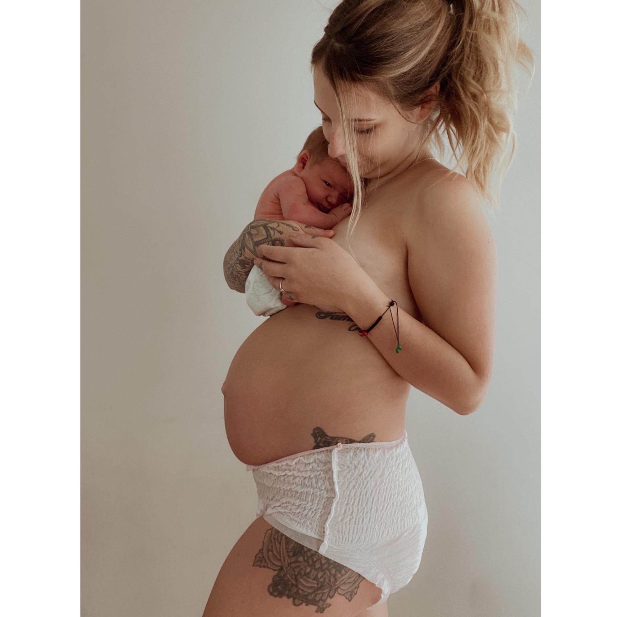 Bubba Bump - Disposable Postpartum Underwear - One Pack (8 Pairs) / Medium (6-12)