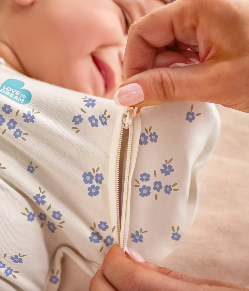 Love to Dream Swaddle Up™ 2-in-1 Transition Bag Jacaranda Meadow 1.0 TOG