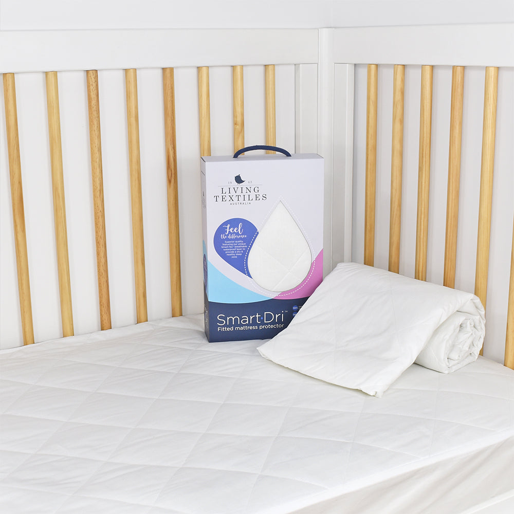 Smart-Dri Waterproof mattress protector - Large Cot ( 132 x 76) - Tiny Tots Baby Store 